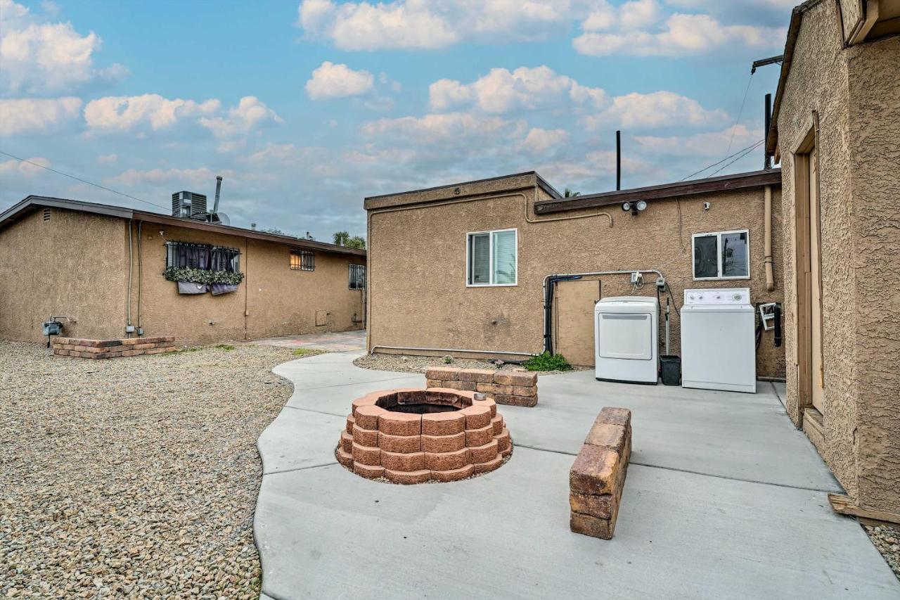 North Las Vegas Studio With Fire Pit 10 Mi To Strip Buitenkant foto
